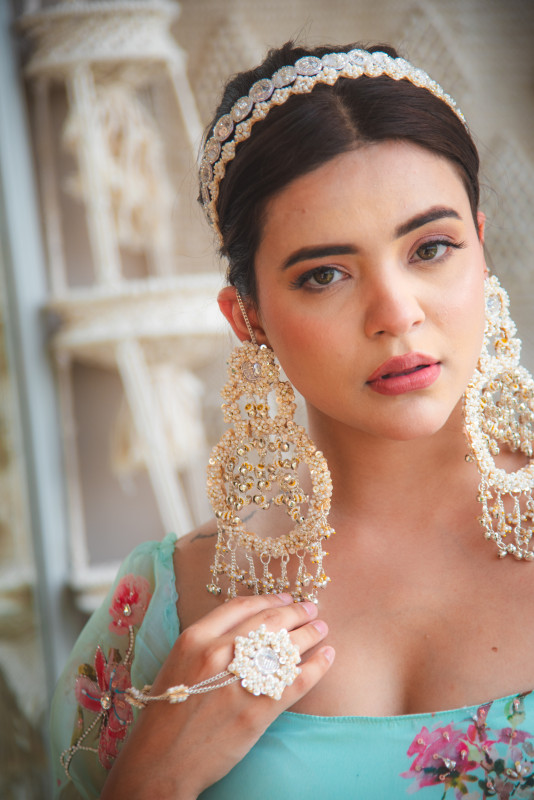 Romanticising Jewels